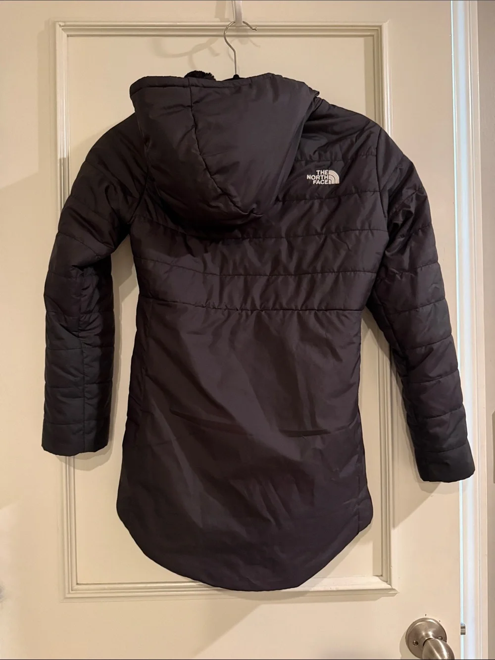 The North Face Black Girls' Hooded Reversible Puffer Jacket- Size M (10/12)